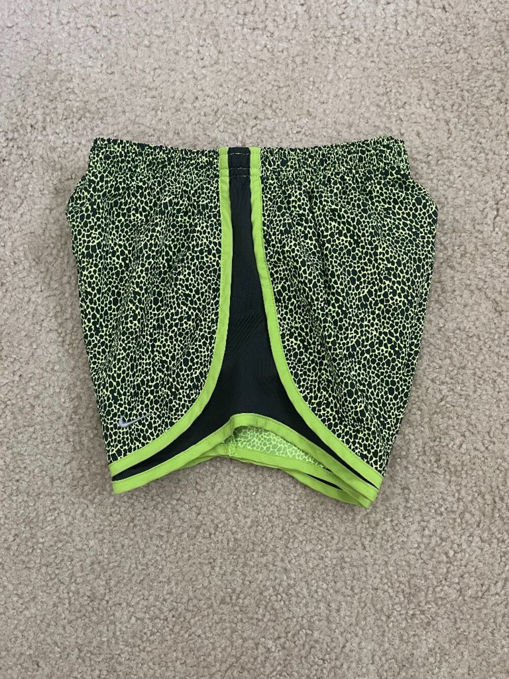 Nike Tempo Athletic Shorts • Size X-Small • Lime Green / Black